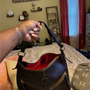 Elegant Dark Brown Dooney & Bourke Leather Shoulder Bag
